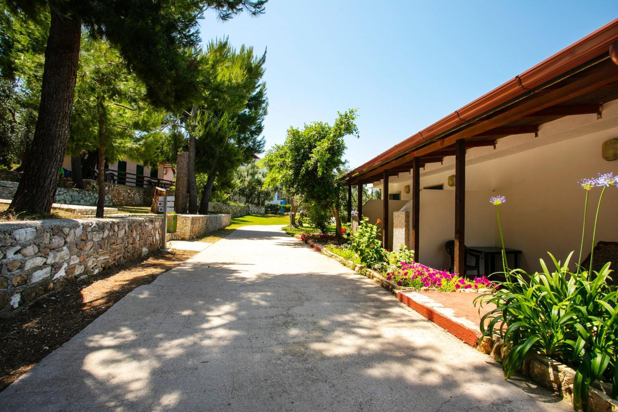 Villaggio Uliveto Rodi Garganico Εξωτερικό φωτογραφία